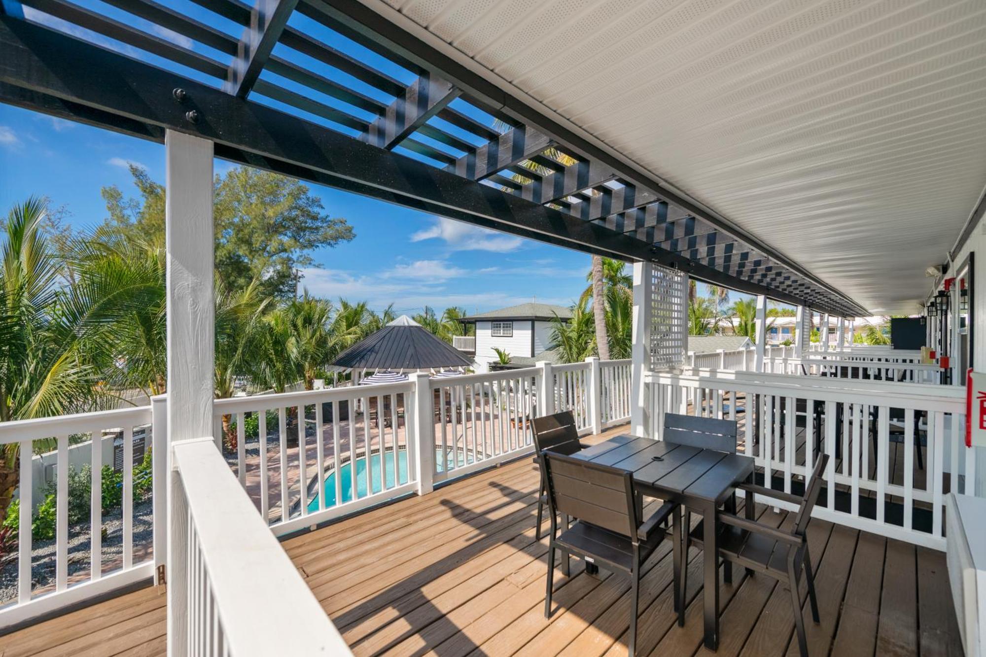 Tropic Isle At Anna Maria Island Inn Bradenton Beach Esterno foto