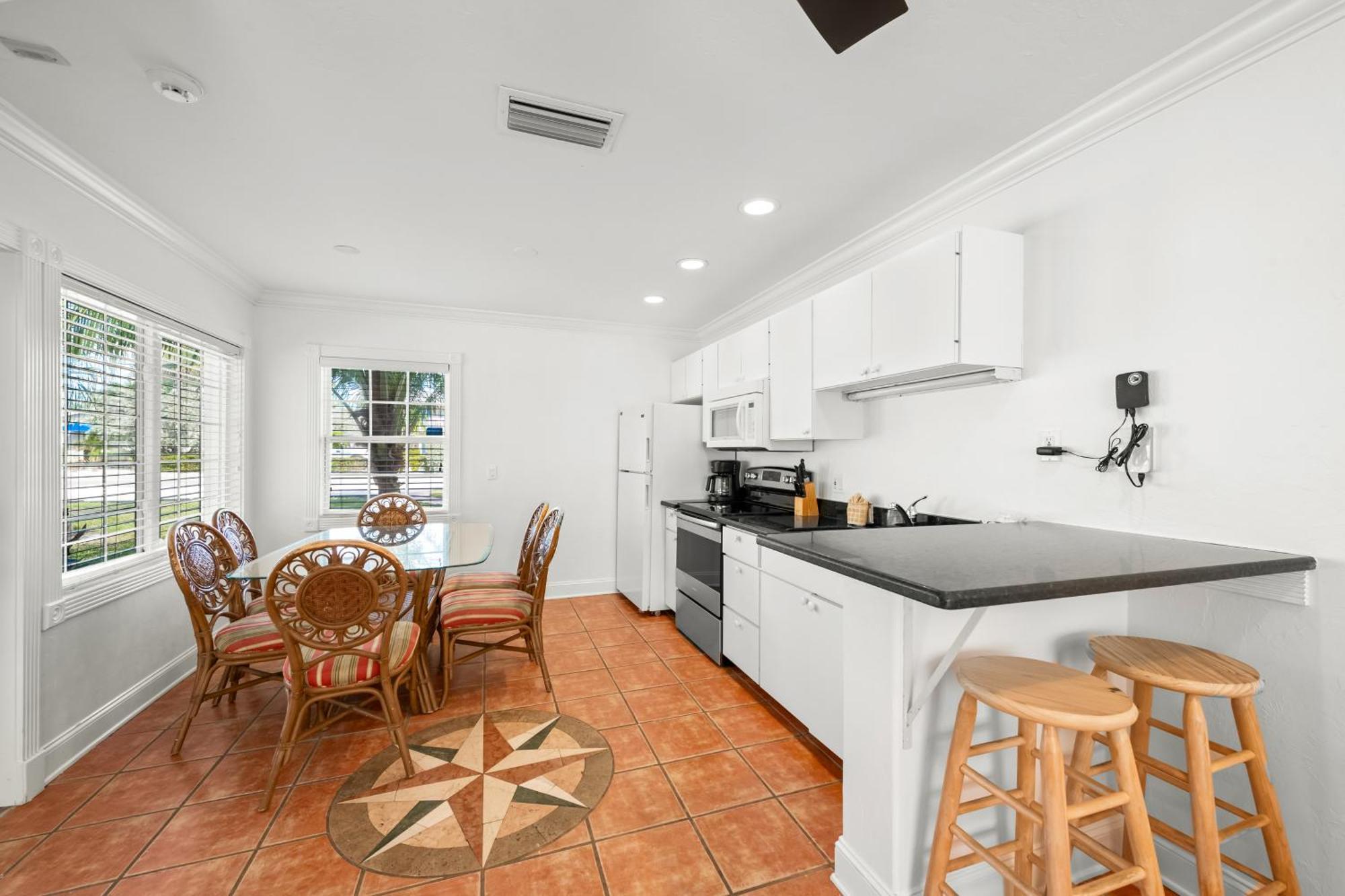 Tropic Isle At Anna Maria Island Inn Bradenton Beach Esterno foto
