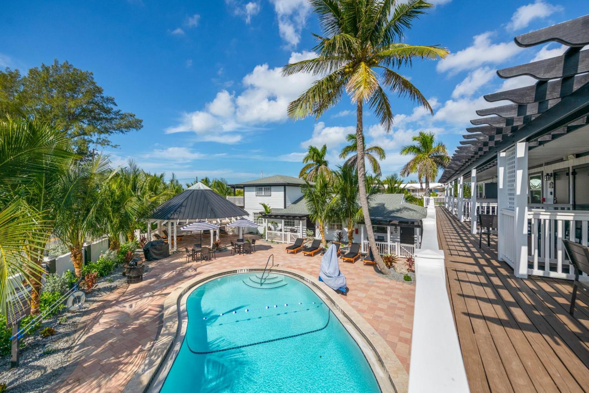 Tropic Isle At Anna Maria Island Inn Bradenton Beach Esterno foto